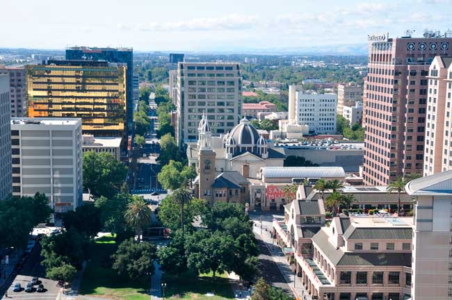 San José es la ciudad más grande del Norte de California y la capital del condado de Santa Clara.